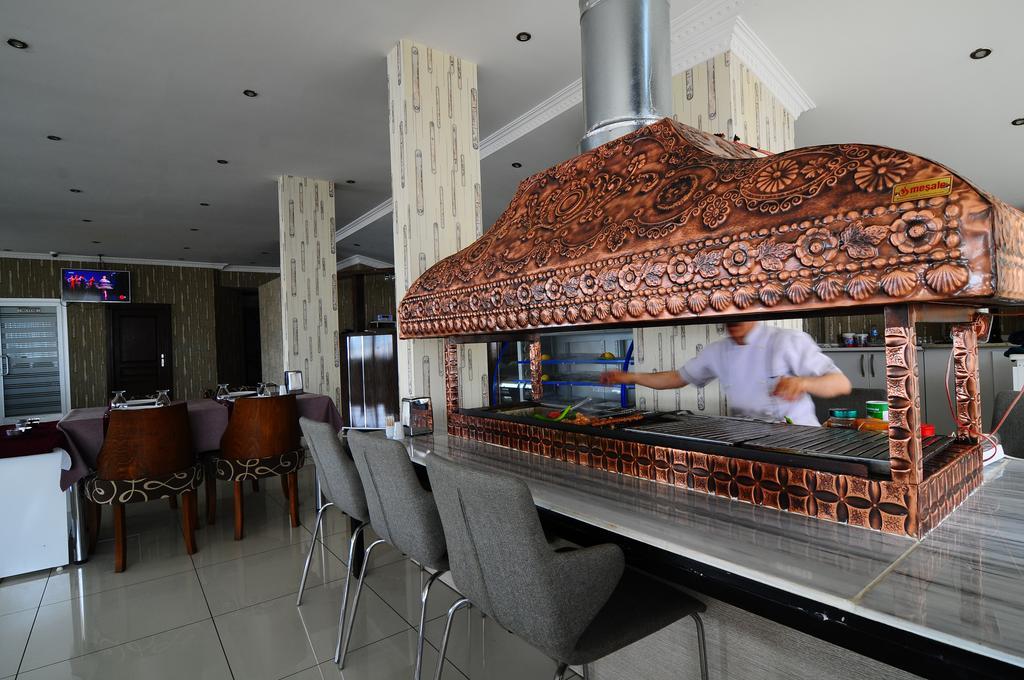 Hotel Dosco Ван Екстериор снимка