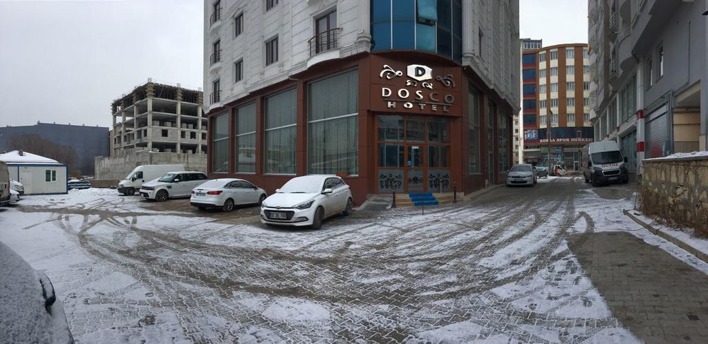 Hotel Dosco Ван Екстериор снимка