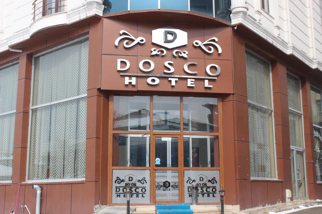 Hotel Dosco Ван Екстериор снимка