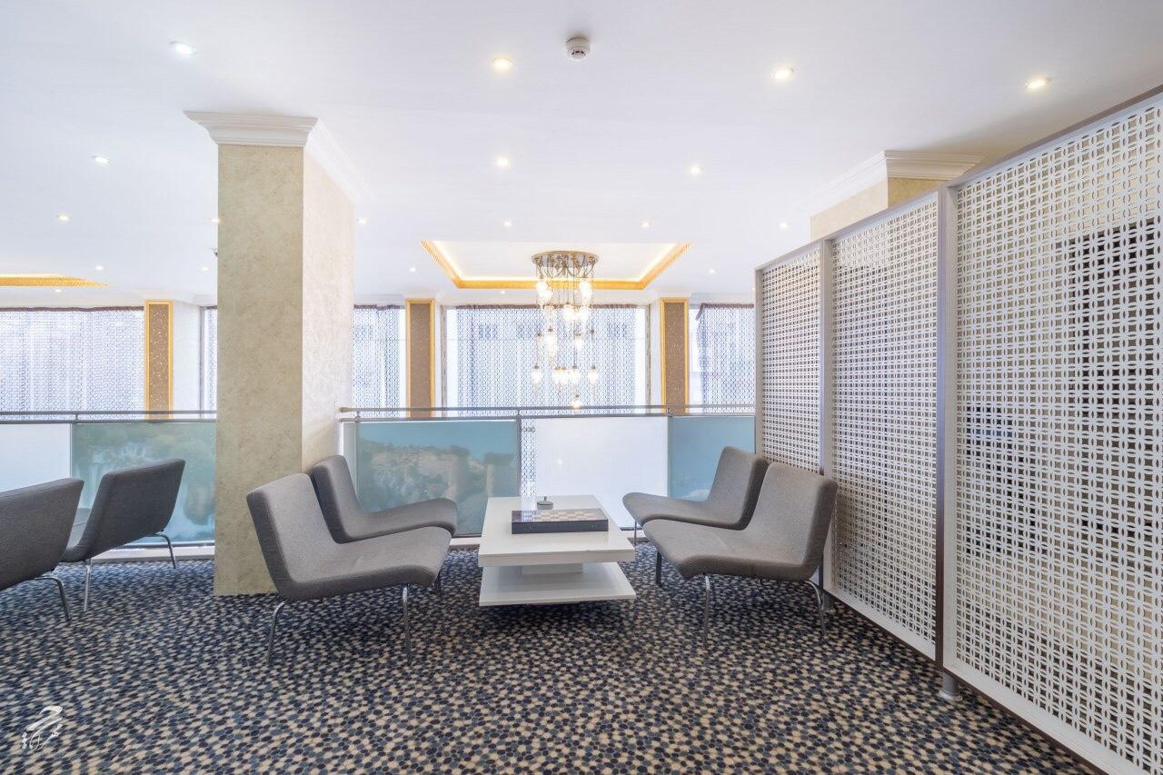 Hotel Dosco Ван Екстериор снимка